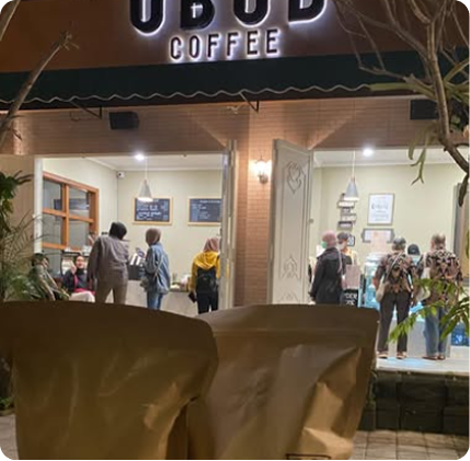 Kopi dan tablet dengan tulisan FOOD